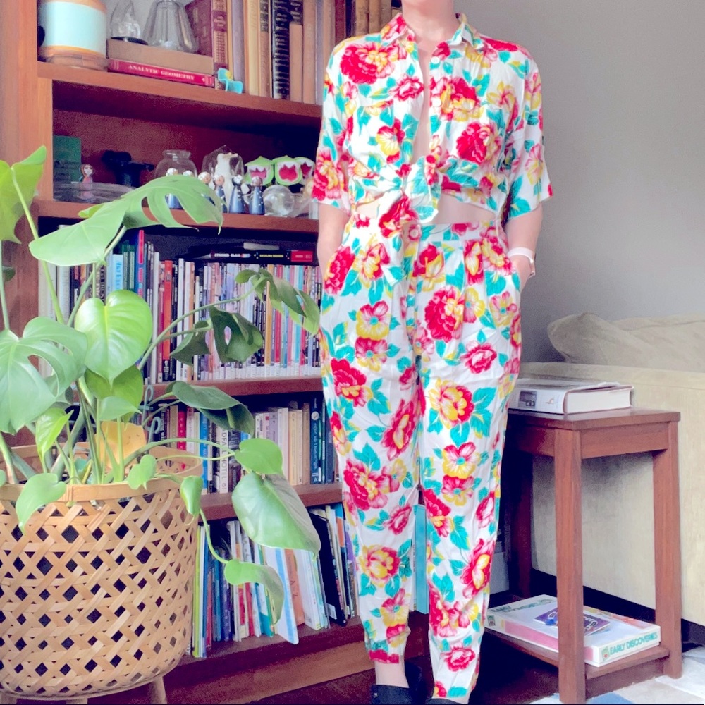 Diane von Furstenberg vintage floral jumpsuit half sleeve